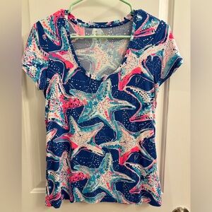 Lilly Pulitzer Scoop neck shirt
